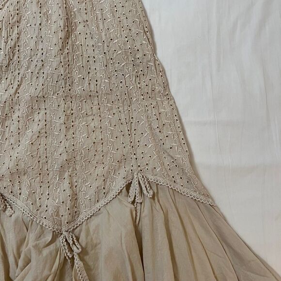 Women's Cream and Tan Dress - Picture 5 of 5